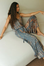 Relaxed sleeveless jumpsuit with soft draped Bali tie-dye fabric - Tulalara